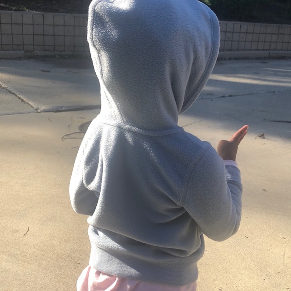 GAP light blue sweater - Picture 2 of 3